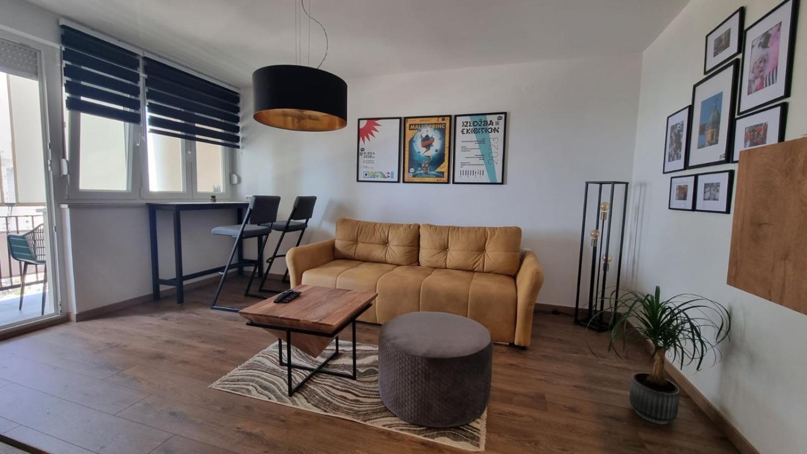 Qr Apartment For Family, Couples, And Friends Stay In Rijeka Exterior foto